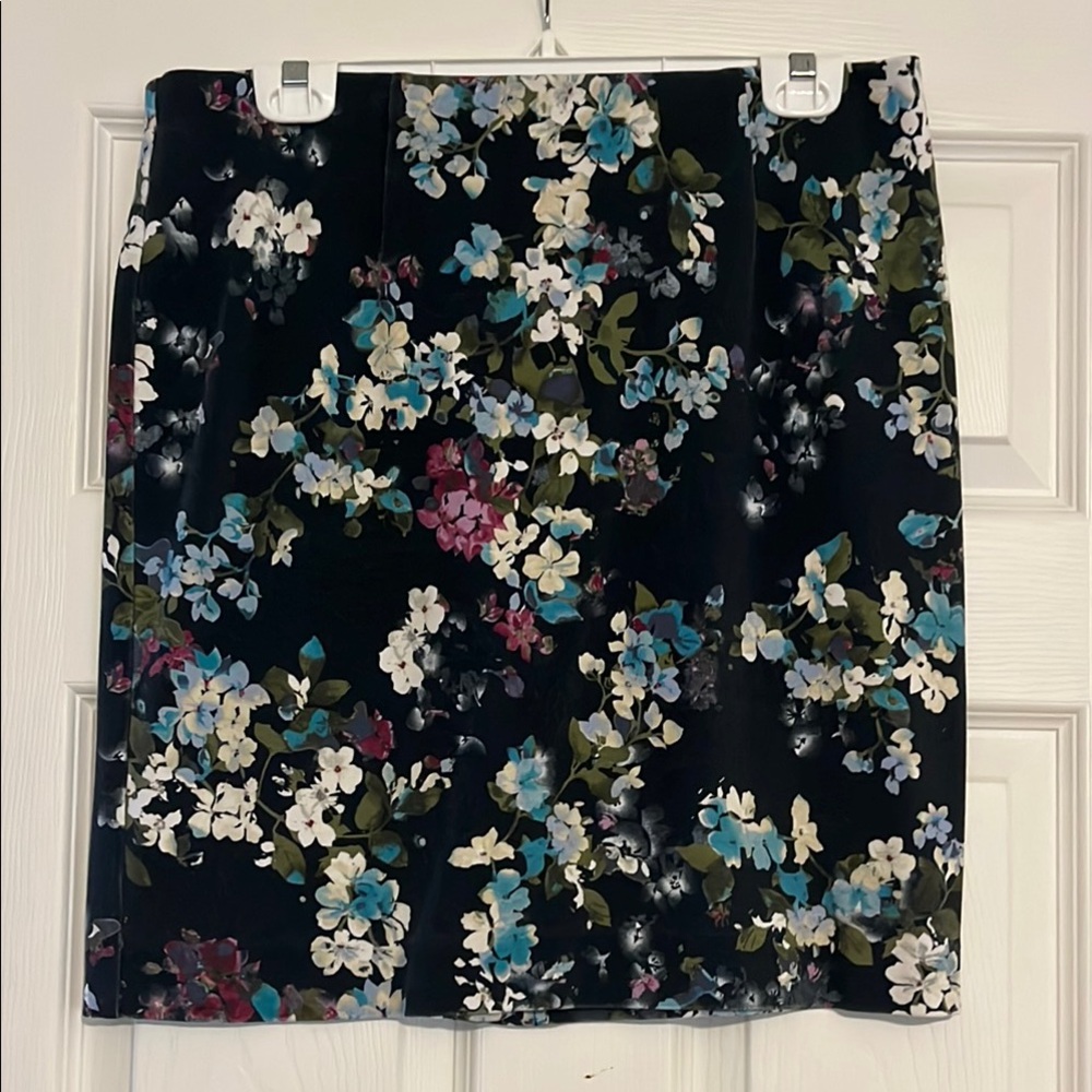 J. Jill Black and Blue Mini Pencil Skirt for Night Out